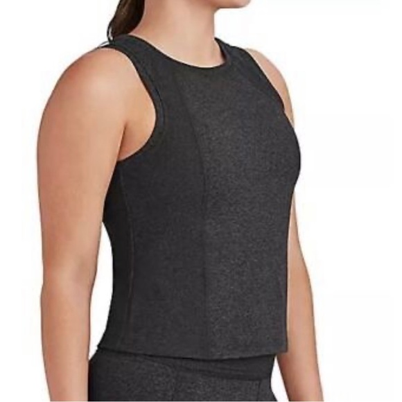 Soft Rib Cropped Tank - Picture 3 of 3